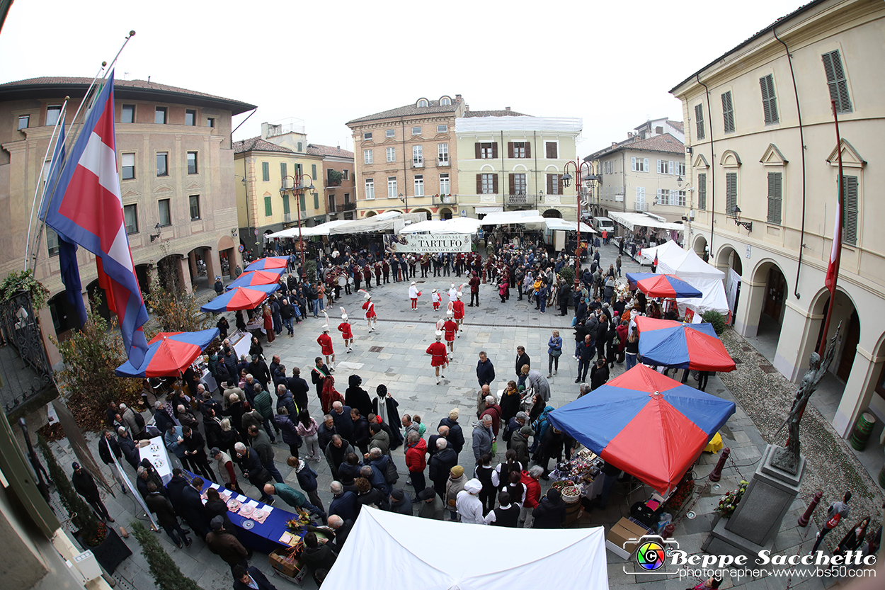 VBS_6695 - Fiera dei Santi - 12.ma Fiera Nazionale del Tartufo.jpg